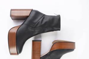  BLACK ECO LEATH