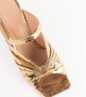 WARM GOLD