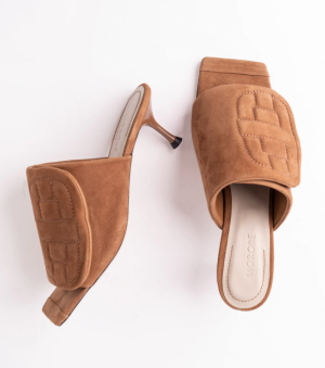  TAN SUEDE