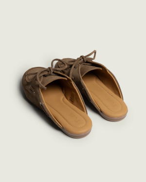  LIGHT CHOCOLATE