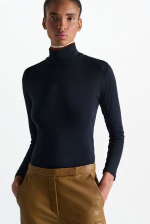 628202 092 NAVY/RUST