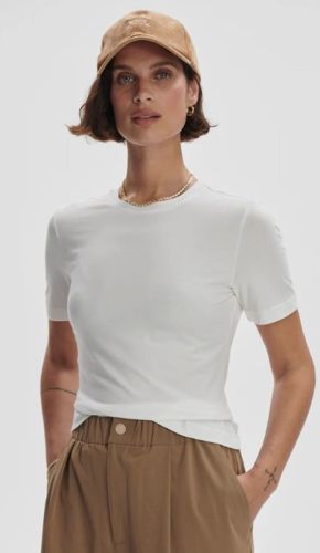 REGINA FITTED TEE WHITE
