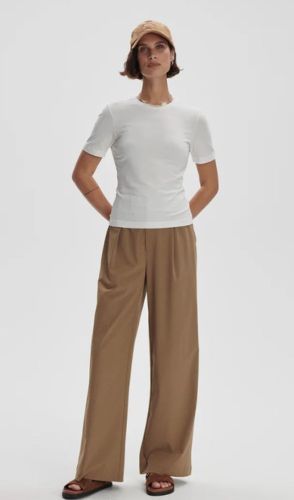 REGINA FITTED TEE WHITE