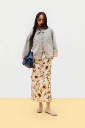 371784 DENIM