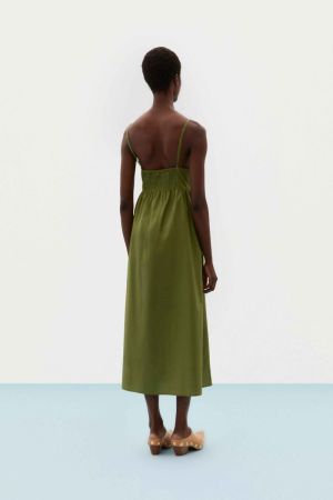 380630 DARK GREEN